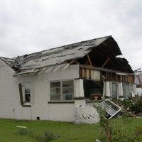 Этот дом во Флориде ураган не пощадил... :: Владимир Смольников