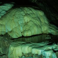 изучая  пещеру, .духи тесто замесили... :: Svetlana AS