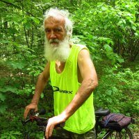 Лесной человек  (Лев Толстой Измайловского парка) :: Андрей Лукьянов