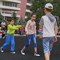 на детском празднике :: Валерий Дворников