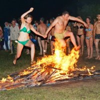 В ночь на Ивана-Купалу у деревни Шаврята на Обве. :: Валерий Симонов