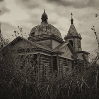 Старая церковь :: Александр Решетников