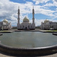 Белая мечеть :: Olga Grebennikova