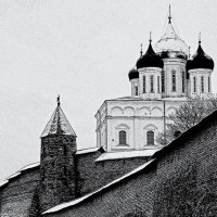 Довмонтова или Смердья башня :: Юрий Иванов
