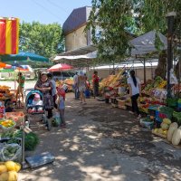 the market on the outskirts of Cholpon-Ata :: Дмитрий Карышев