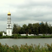 Монастырь на реке Ставок :: Леонид 