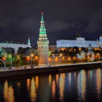 Вид на Кремль ночью :: Андрей Крючков