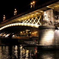 Ночной Будапешт :: Арина Бибик
