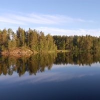 Маленькое озеро в Карелии :: Екатерина К