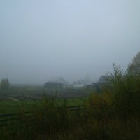 Утро.Туман в деревне. :: Николай Туркин 