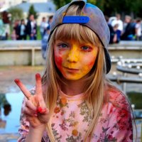Фестиваль красок Холи - в День Города в Рыбинске :: Ирина 