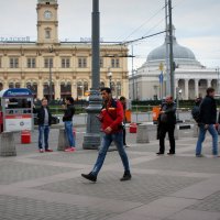 "А я иду, шагаю по Москве!..." :: Анатолий Мамичев