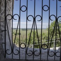 Из окна пещерного храма :: Ирина Шарапова