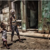 Куба и ее люди!!!... Улицами старой Гаваны... :: Александр Вивчарик