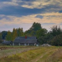Осень в деревне :: Сергей *