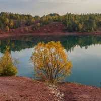 Красные берега :: Анатолий 