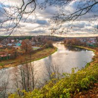 Осенняя река Руза :: Андрей Куприянов