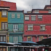 Улицы Порто. Неправильный Плоский пейзаж.The streets of Porto. Wrong flat landscape. :: Юрий Воронов