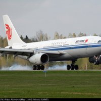 01 мая 2015 года. Посадка Airbus A330-243 В-6079 Air China. Минск-2 (UMMS) :: Сергей Коньков