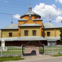 Греко - католический  храм  в  Вовчинце :: Андрей  Васильевич Коляскин