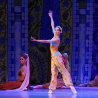 Жанна Губанова - Одалиска! Сцена из балета "Корсар"... :: Yuriy Konyzhev
