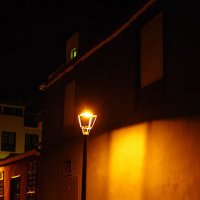 Ночь, улица, фонарь.... Тенерифе :: Marika Hexe 