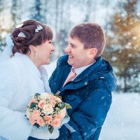 Свадьба в морозный день :: Елена Оберник