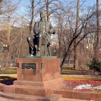 Памятник Сергею Рахманинову на Сретинском бульваре :: Владимир Болдырев