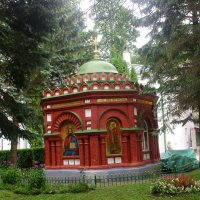 Источник Псково-Печерского монастыря :: Виктор Мухин