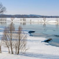 Река в феврале :: Любовь Потеряхина