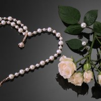 Pearl and roses :: Андрей Медведев