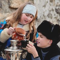 к бабушке на блины... :: Марина Брюховецкая