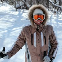 Лыжница :: Радмир Арсеньев