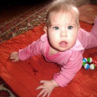 Внучка (шесть месяцев) :: Лебедев Виктор 