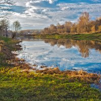 Небо в реке плывёт :: Любовь Потеряхина