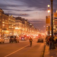 Вечерний Невский проспект в городе Санкт-Петербург(Питер) :: Иван Лапин