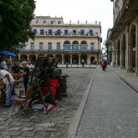 Plaza де Армас (Военная площадь), Гавана, Куба. :: Юрий Поляков