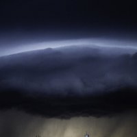 Облака перед бурей в Липецке :: Илья Пчельников