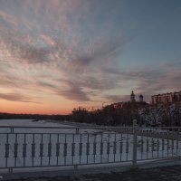 Закат на реке Урал :: Артём Пышкин