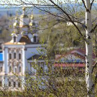 Весна в Карпинске :: андрей 