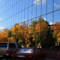 Осень в  окнах.... :: Валерия  Полещикова 