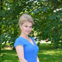 Фотосессия в синем платье :: Сергей Тагиров