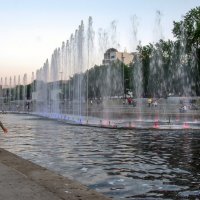 фонтан на Плотинке :: Елена Петелина
