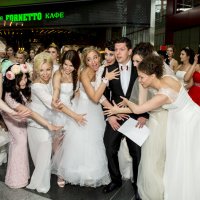 Парад Невест :: Олег Савин