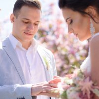 Свадьба в цветущих садах :: Юлия Атаманова