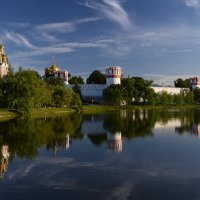 Новодевичий монастырь :: Наталья Левина