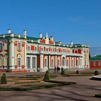 Дворец Петра I в Кадриорге :: Олег Попков