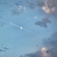 Луна и самолёт :: Виктория Велес