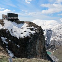 смотровая площадка на военно-грузинской дороге :: Лидия кутузова