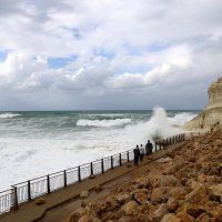 шторм на Средиземном море :: vasya-starik Старик